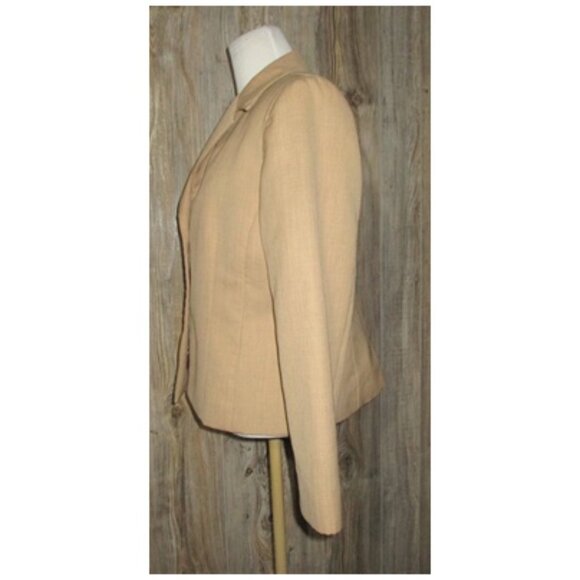Pendleton Sz 12 Petite 12P Suit Blazer 100% Virgin Wool 2 Button Beige Tan - Picture 3 of 14